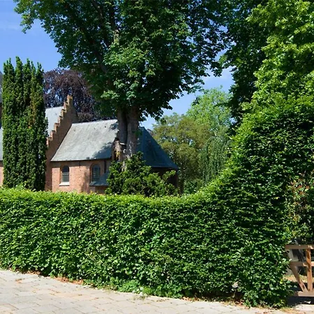 Le Platane - In Natuurgebied Nabij Nijmegen Beek-Ubbergen
