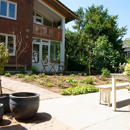 Le Platane - In Natuurgebied Nabij Nijmegen