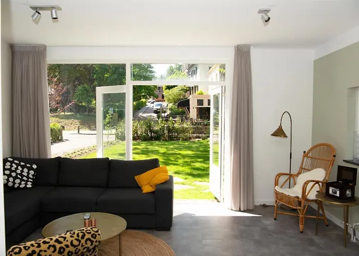 Le Platane - In Natuurgebied Nabij Nijmegen Semesterbostad